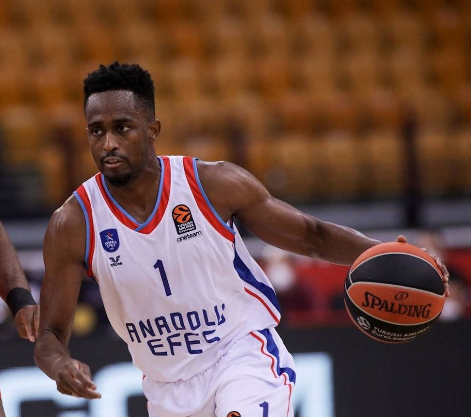 Anadolu Efes'in konuğu Maccabi