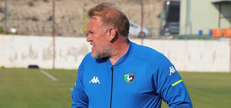 Denizlispor Prosinecki ile yollarını ayırdığını açıkladı