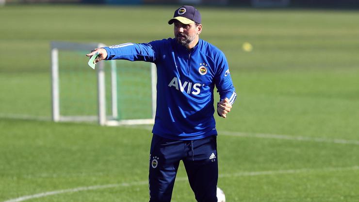 Denizlispor - Fenerbahçe maçı öncesi Fenerbahçe'ye flaş eleştiri!
