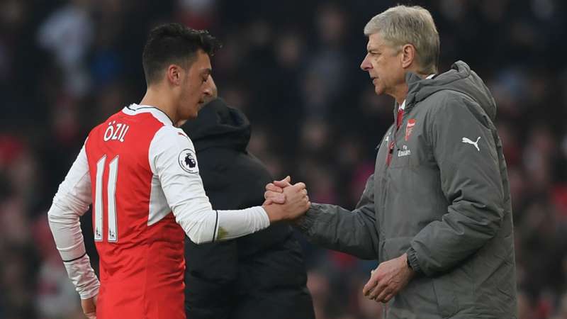 Wenger Mesut'a sahip çıktı: "Onu yönetmek zor değil"