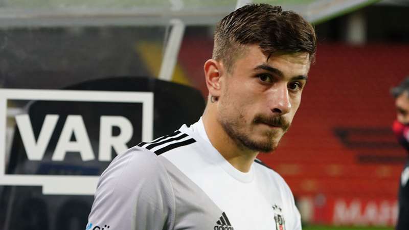 Dorukhan Toköz, Beşiktaş'ın ilk teklifini kabul etmedi