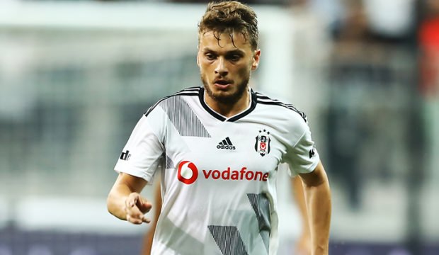 Adem Ljajic, Beşiktaş'la yol ayrımında.