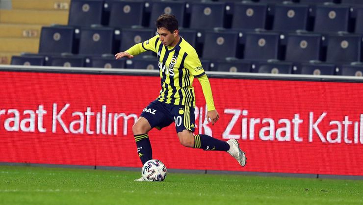 Fenerbahçe'de Ömer Faruk Beyaz kadro dışı bırakıldı