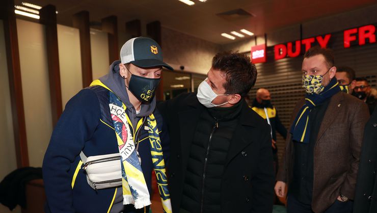 Fenerbahçe taraftarından Emre Belözoğlu'na HGS borcu jesti!