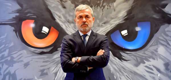 Başakşehir, Aykut Kocaman ile sözleşme imzaladı