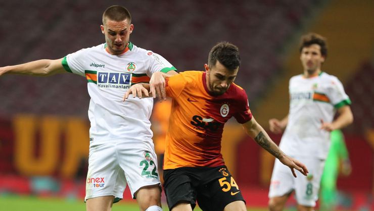 Alanyaspor'da bir yıldız doğuyor! Berkan Kutlu...