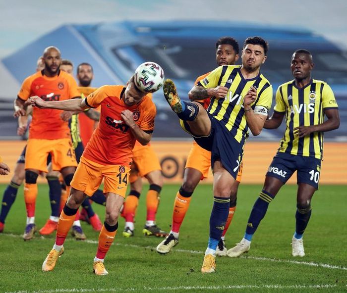 Son dakika: Fenerbahçe'den Galatasaray derbisi sonrası tarihi VAR kararı!