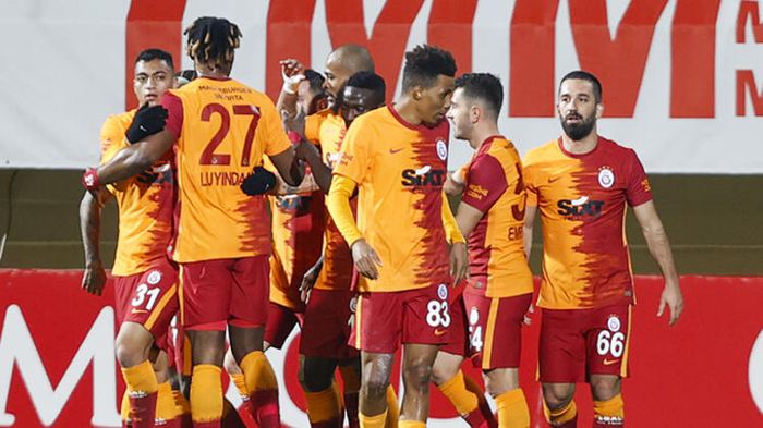 Son dakika Galatasaray haberi... Luyindama için rekor bedel!