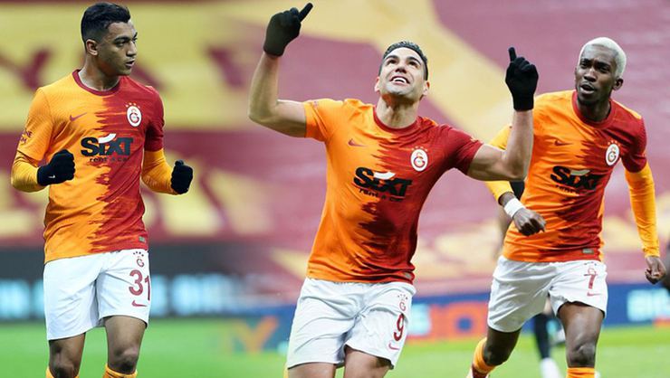 Galatasaray'da Fatih Terim, Radamel Falcao ile Mostafa Mohamed arasında seçim yapacak