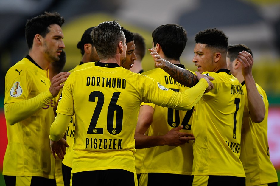 Dortmund 5 golle finale uçtu!