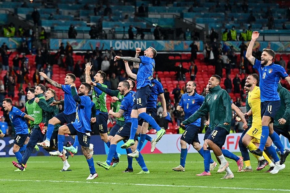 EURO 2020'de ilk finalist İtalya