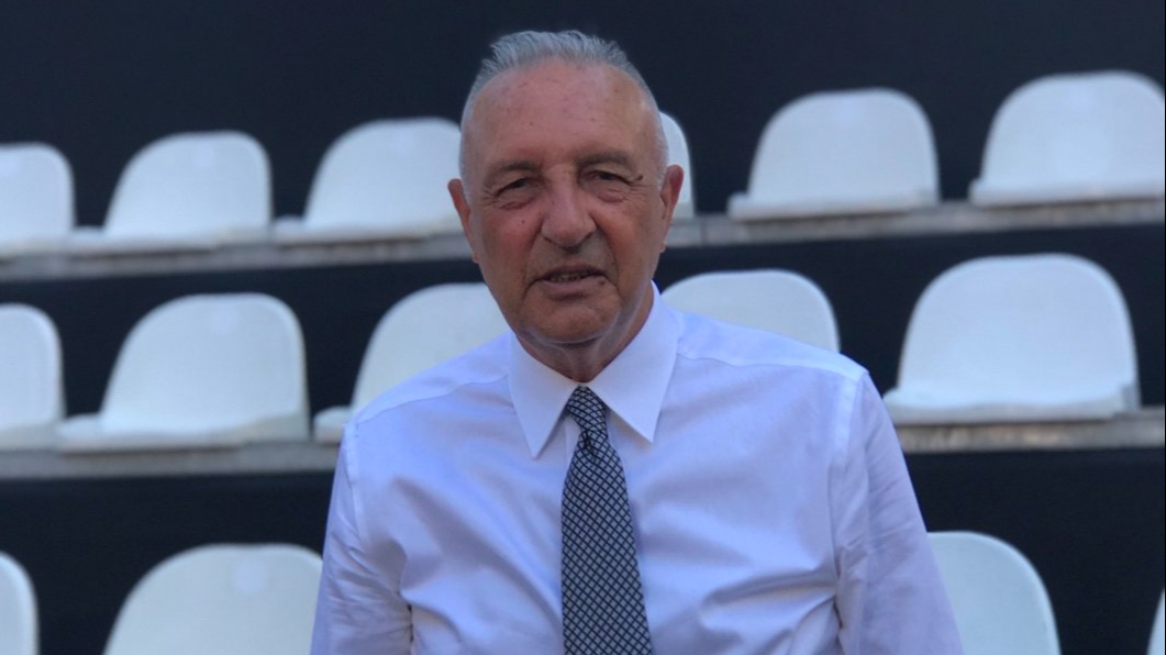 Rasim Kara: Beşiktaş Önder Karaveli hoca ile devam etmeli