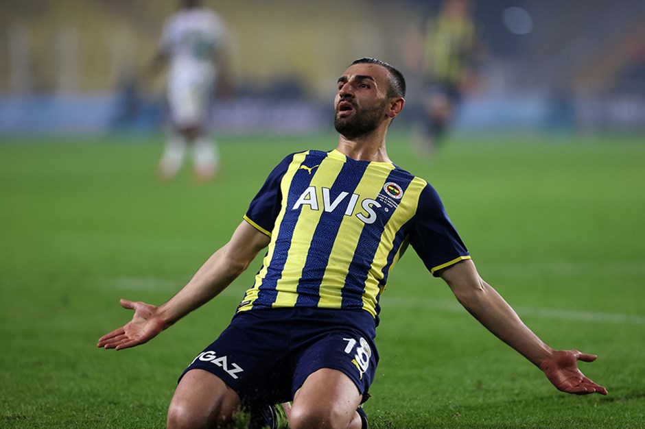 Fenerbahçe'de forvette tercih Serdar Dursun