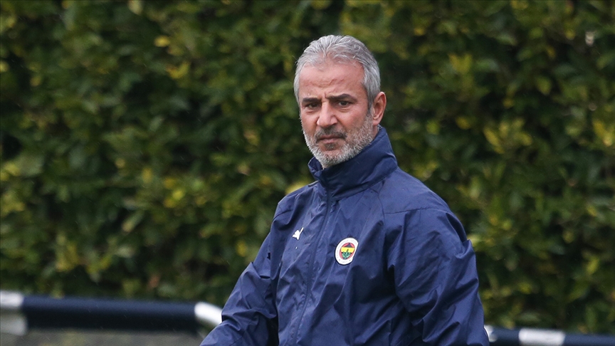 Fenerbahçe teknik direktörü İsmail Kartal: Kırmızı kart işimizi kolaylaştırdı